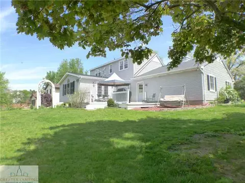 9210 Coleman, Haslett, MI 48840 photo 23