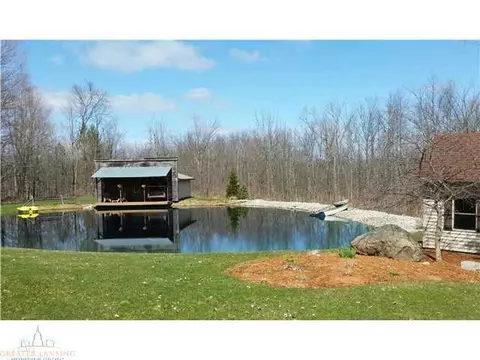 4690 Smith Rd, Dimondale, MI 48821 photo 4