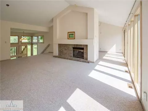 12605 S Francis Rd, Dewitt, MI 48820 photo 4