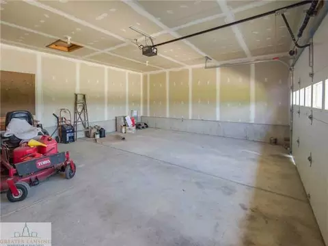 12605 S Francis Rd, Dewitt, MI 48820 photo 23