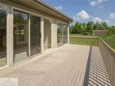 12605 S Francis Rd, Dewitt, MI 48820 photo 18