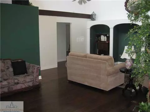 9877 State Rd, Haslett, MI 48840 photo 3