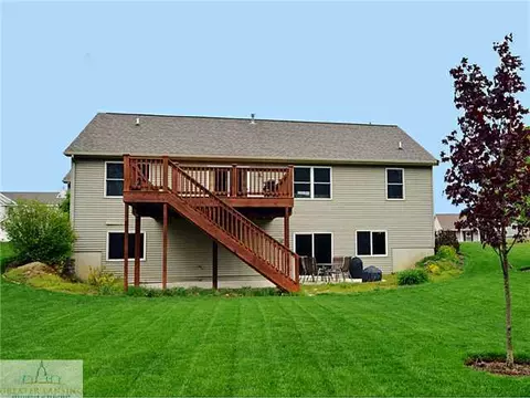 13768 Harvest Ln, Bath, MI 48808 photo 2