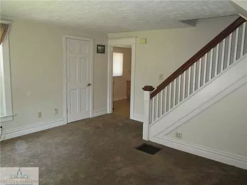 508 Smith Ave, Lansing, MI 48910 photo 3