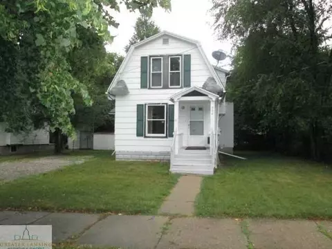 508 Smith Ave, Lansing, MI 48910 photo 2
