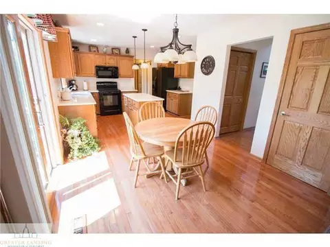 13122 Watercrest Dr, Dewitt, MI 48820 photo 9