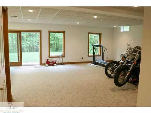 863 W Dexter Trl, Mason, MI 48854 photo 16