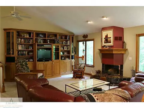 863 W Dexter Trl, Mason, MI 48854 photo 5