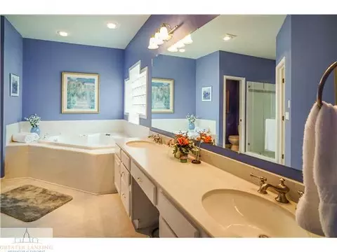 2115 Walmar Dr, Lansing, MI 48917 photo 11