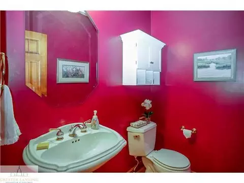 2115 Walmar Dr, Lansing, MI 48917 photo 14