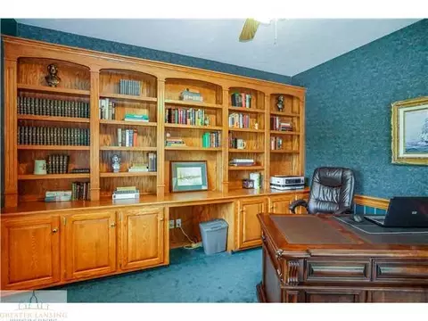 2115 Walmar Dr, Lansing, MI 48917 photo 5