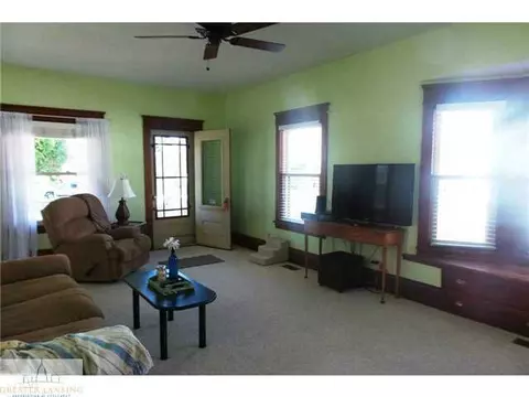 309 E Washington St, Dimondale, MI 48821 photo 3