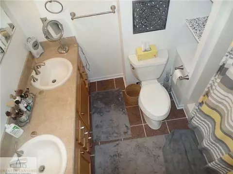 109 E Main #4, Grand Ledge, MI 48837 photo 14