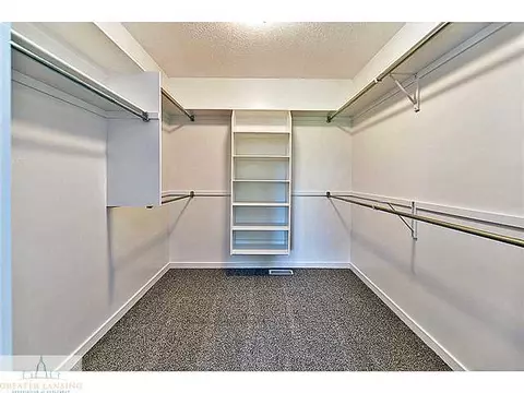 1082 Oakwood Dr, Dewitt, MI 48820 photo 16