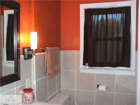 411 E Baldwin St, Saint Johns, MI 48879 photo 8