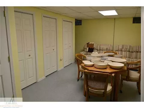 5886 Okemos, Haslett, MI 48840 photo 23