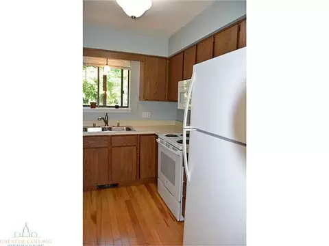 5886 Okemos, Haslett, MI 48840 photo 10