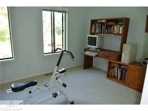 5886 Okemos, Haslett, MI 48840 photo 20