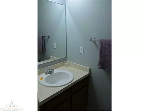 5886 Okemos, Haslett, MI 48840 photo 17