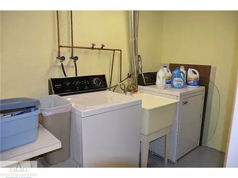 5886 Okemos, Haslett, MI 48840 photo 22