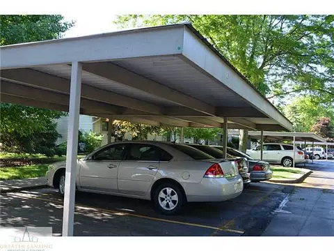 5886 Okemos, Haslett, MI 48840 photo 9