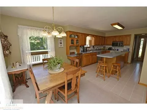13909 Upton Rd, Bath, MI 48808 photo 3
