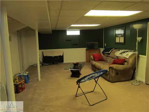 907 Pendleton Dr, Lansing, MI 48917 photo 12