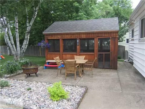 907 Pendleton Dr, Lansing, MI 48917 photo 14