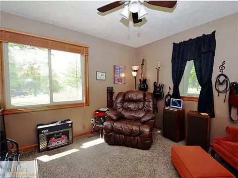2360 Pine Tree Rd, Holt, MI 48842 photo 17