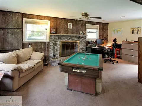 5556 Van Atta Rd, Haslett, MI 48840 photo 6
