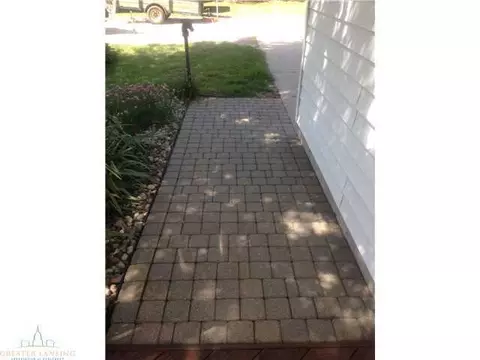 8846 S Williams Rd, Dewitt, MI 48820 photo 24