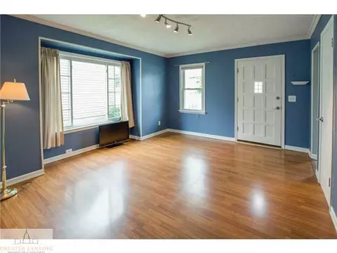 1220 E Mount Hope Ave, Lansing, MI 48910 photo 5