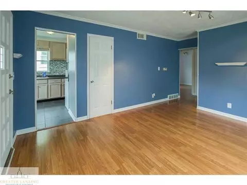 1220 E Mount Hope Ave, Lansing, MI 48910 photo 7