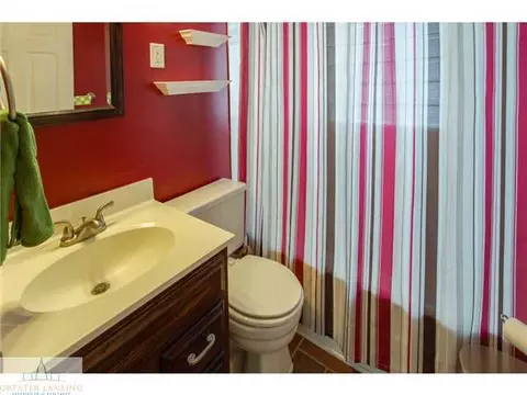 1220 E Mount Hope Ave, Lansing, MI 48910 photo 19