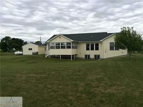 5230 E Parks Rd St, Saint Johns, MI 48879 photo 4