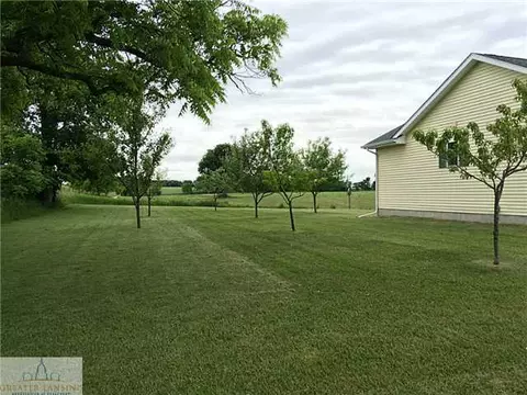 5230 E Parks Rd St, Saint Johns, MI 48879 photo 3