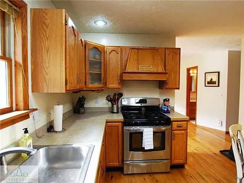 11085 Watson Rd, Bath, MI 48808 photo 2