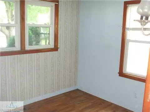 702 E Baldwin St, Saint Johns, MI 48879 photo 12