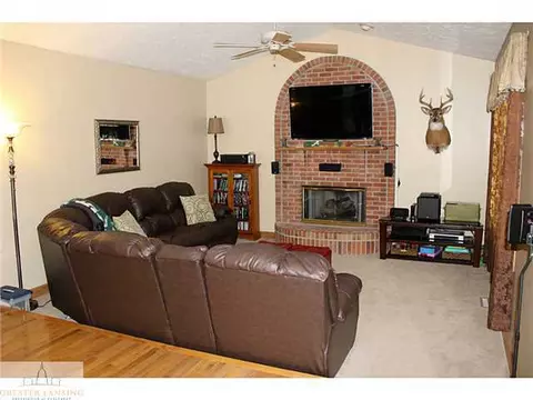 3675 Laureate Dr, Holt, MI 48842 photo 3