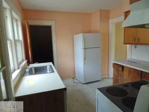 2738 Overhill, Jackson, MI 49203 photo 14