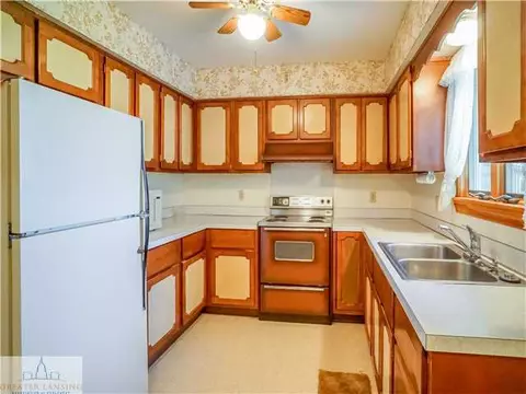 1111 Haslett Rd, Williamston, MI 48895 photo 8