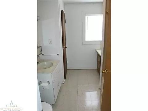 726 E Gier St, Lansing, MI 48906 photo 7