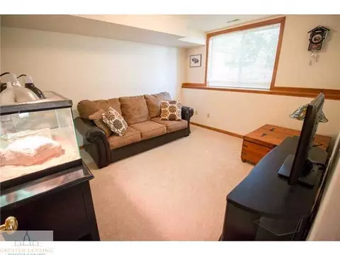 331 S Dibble, Lansing, MI 48917 photo 21
