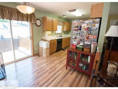331 S Dibble, Lansing, MI 48917 photo 9