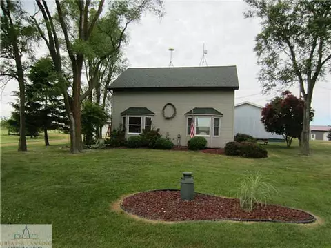 572 W Hayes Rd, Ithaca, MI 48847 photo 1
