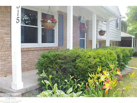 1515 Waxwing, Dewitt, MI 48820 photo 2