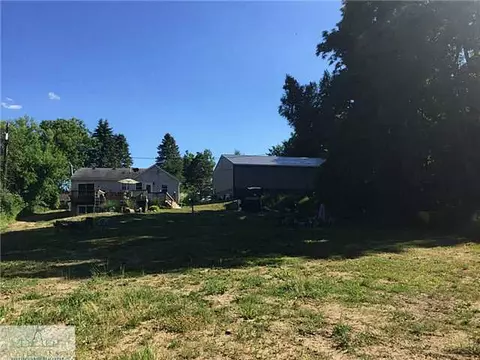 6337 Sleight, Bath, MI 48808 photo 5