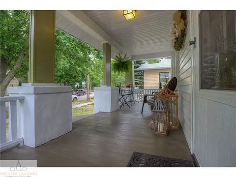 113 Wilson St, Dewitt, MI 48820 photo 2