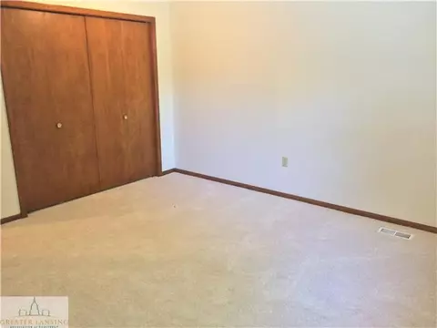 5457 Maple Rdg, Haslett, MI 48840 photo 10