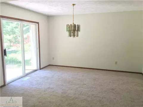 5457 Maple Rdg, Haslett, MI 48840 photo 6